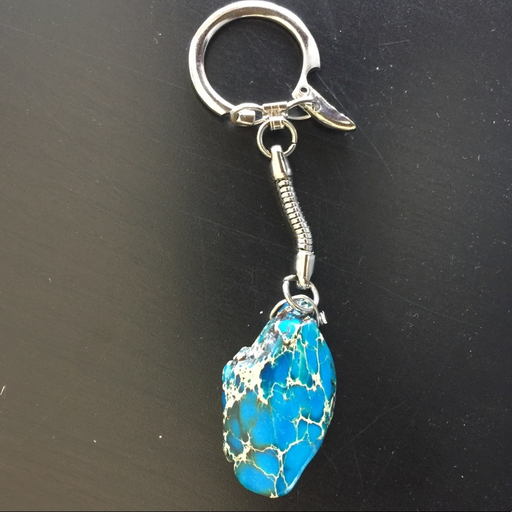 Turquoise, stone silver chain